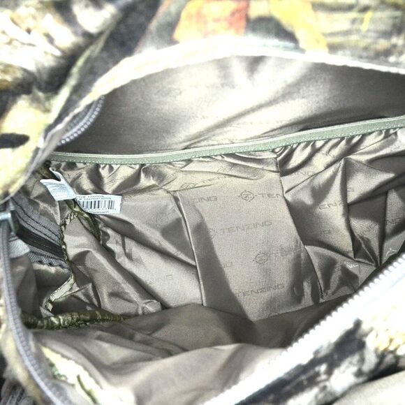 Tenzing Pace Day Backpack Camo Pattern Water Reservoir Hunting Camping Scouts